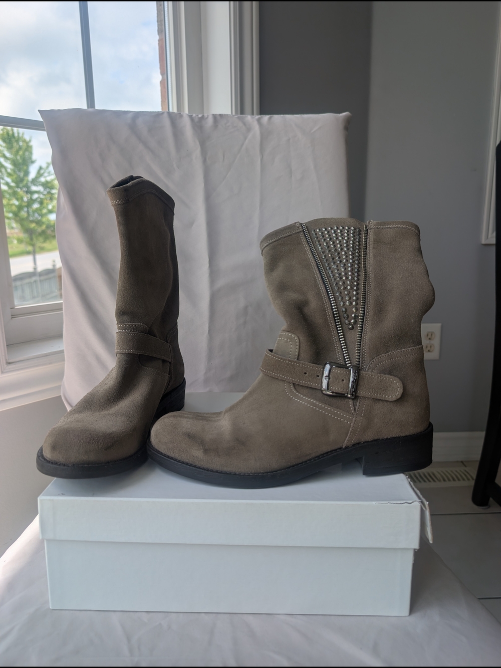Twin-Set Taupe Suede Mid-Calf Lace-Up Boots with Buckle Detail